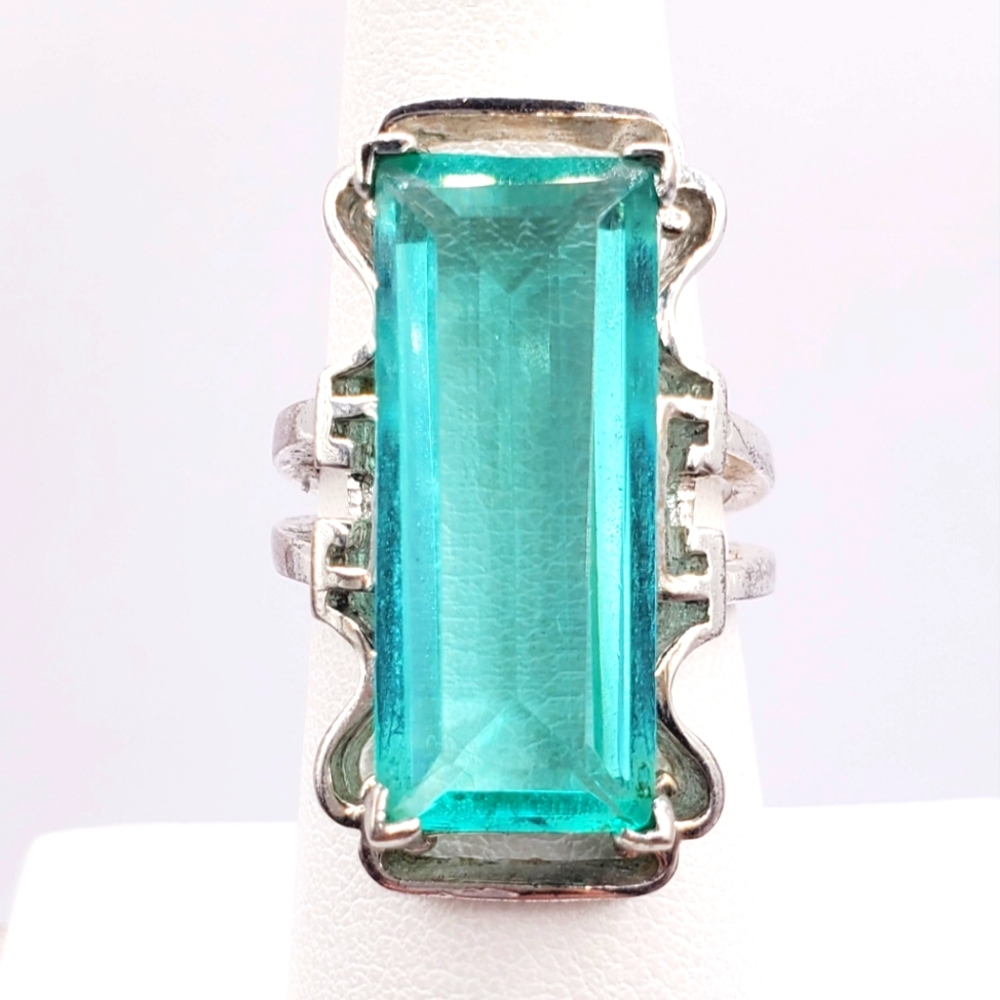 Emerald-Style Rectangular Teal Glass Cocktail Ring - Women Jewelry